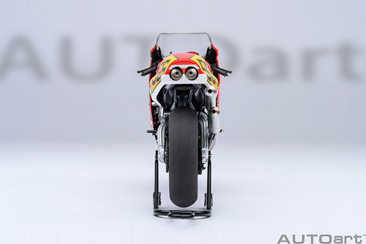 12566 1/12 scale HONDA NSR500 - Baribari Densetsu Version