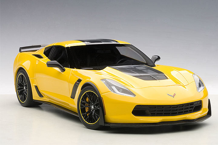 71260 Chevrolet Corvette C7 Z06 C7R Edition, Corvette Racing Yellow