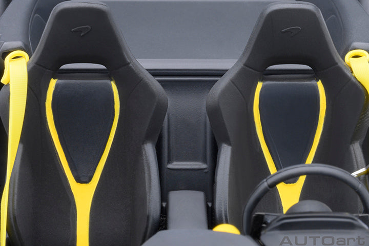 76070 McLaren 720S - Volcano Yellow