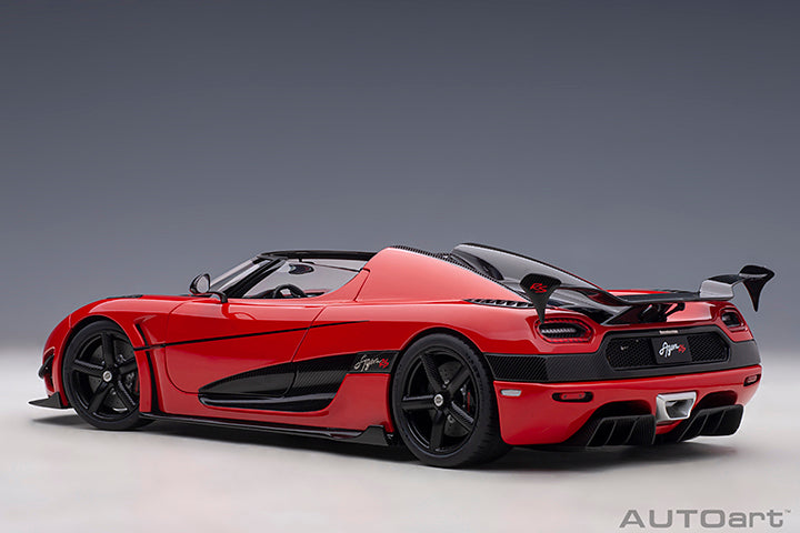 79022 Koenigsegg Agera RS, Chilli Red/Carbon Black/Black Accents