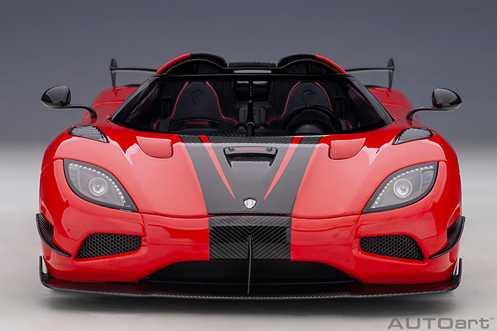 79022 Koenigsegg Agera RS, Chilli Red/Carbon Black/Black Accents
