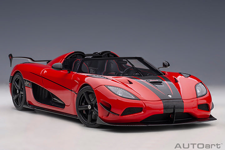 79022 Koenigsegg Agera RS, Chilli Red/Carbon Black/Black Accents