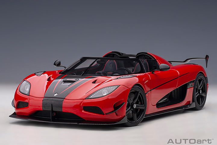 79022 Koenigsegg Agera RS, Chilli Red/Carbon Black/Black Accents