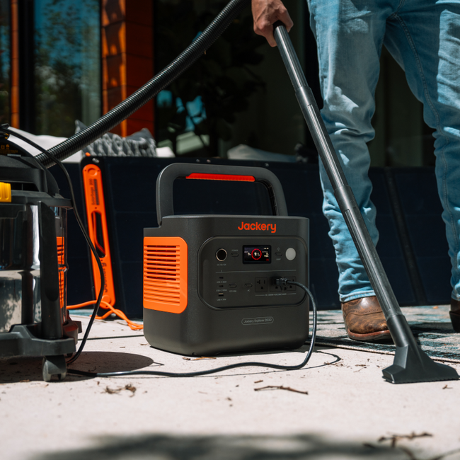 Jackery Explorer 2000 v2 Portable Power Station Rental per day