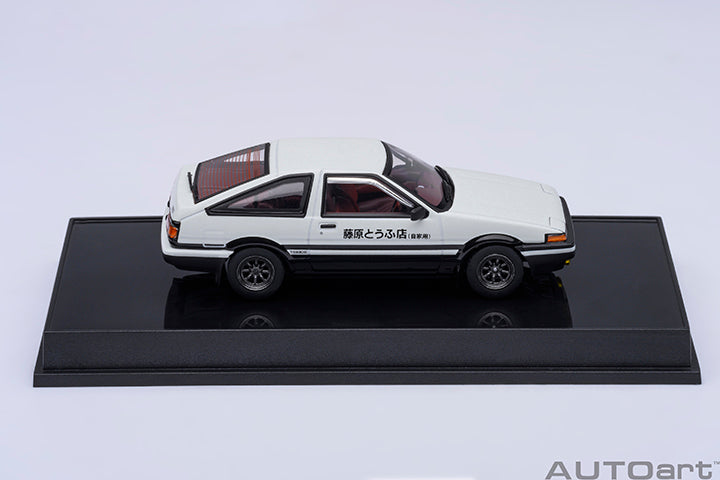 20031   TOYOTA SPRINTER TRUENO (AE86) "INITIAL D"