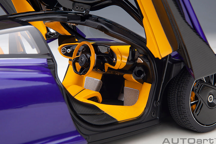 76089  McLAREN SPEEDTAIL (Lantana Purple) (Copy)