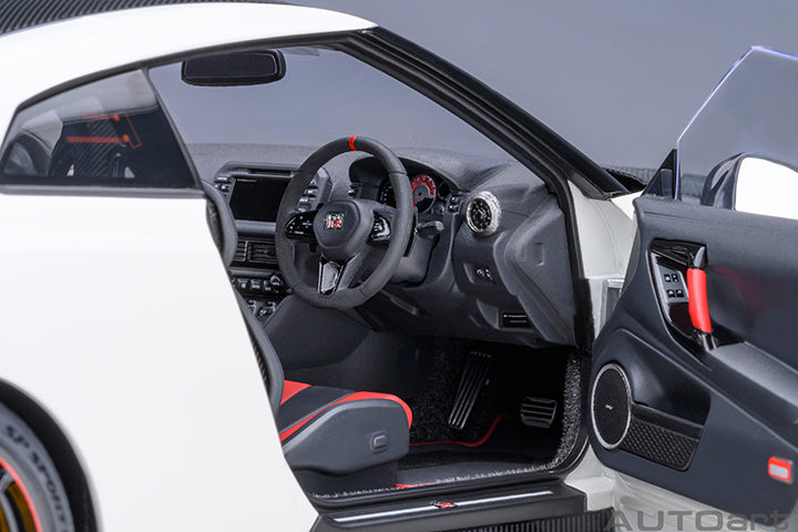 77501  NISSAN GT-R (R35) NISMO 2022 SPECIAL EDITION (BRILLIANT WHITE PEARL)