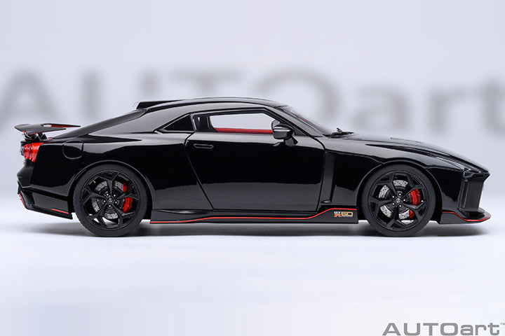77513  NISSAN GT-R50 BY ITALDESIGN (BLACK/MATT BLACK)