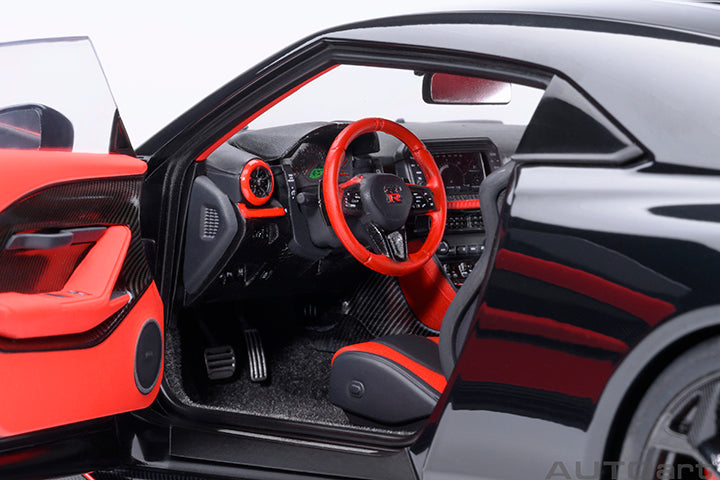 77513  NISSAN GT-R50 BY ITALDESIGN (BLACK/MATT BLACK)