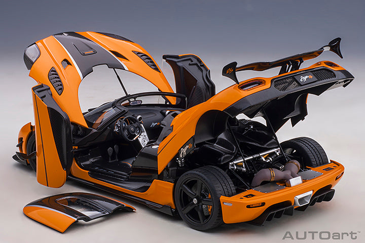 79023  Koenigsegg Agera RS, Cone Orange/Carbon Black/Black Accents